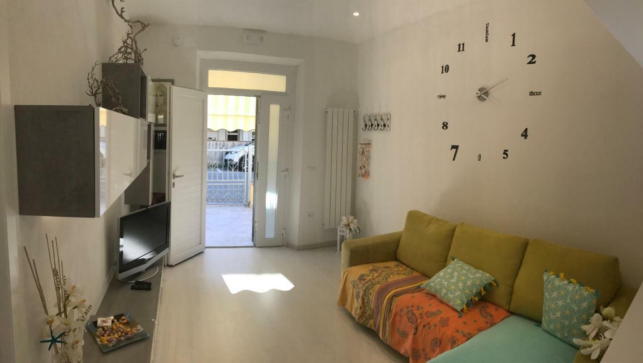 Smeralda House В'яреджо Екстер'єр фото